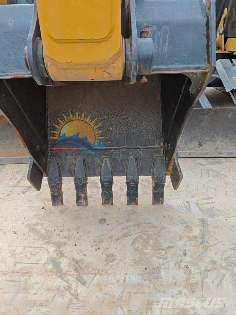 Sany SY 75 C حفارات زحافة