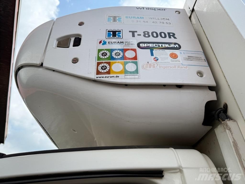 Iveco 70C 17 شاحنات بدرجة حرارة قابلة للضبط
