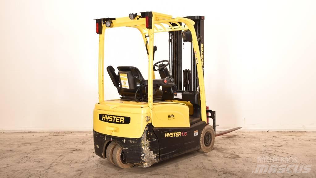 Hyster J1.6XNT شاحنات ذات رافعات شوكية تعمل بالكهرباء