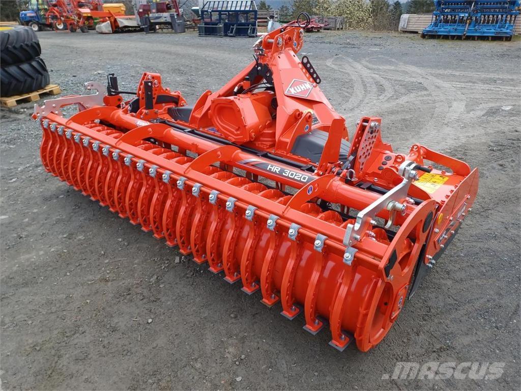 Kuhn HR 3020 الكاسحات وقلابات التربة ذات المحركات
