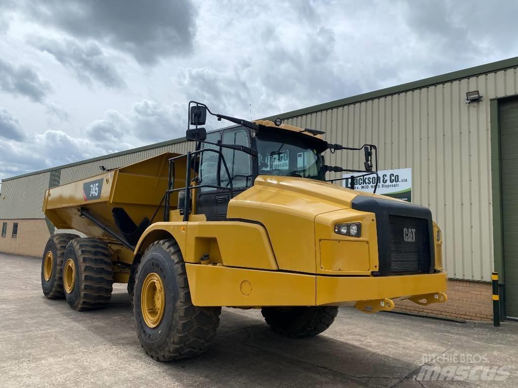 CAT 745 C ساحبات مفصلية