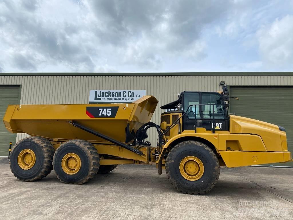 CAT 745 C ساحبات مفصلية