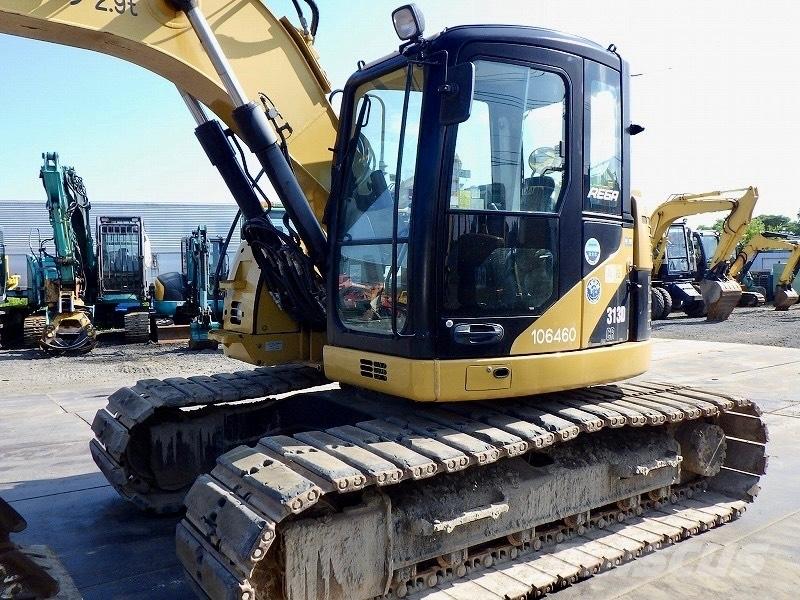 CAT 313 D CR حفارات زحافة