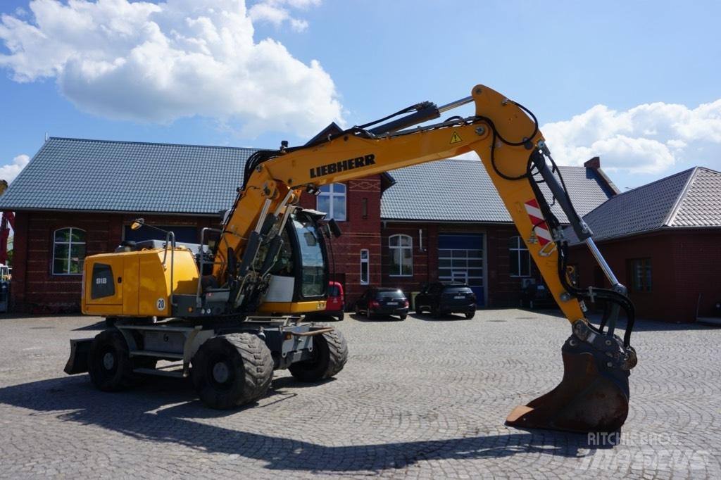 Liebherr A 918 حفارات بعجل