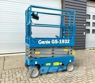 Genie GS 1932 رافعات مقصية الشكل