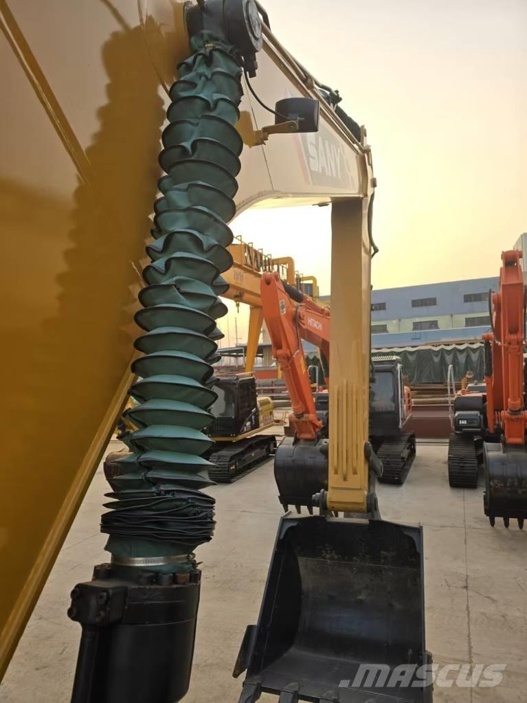 Sany SY 235 حفارات زحافة