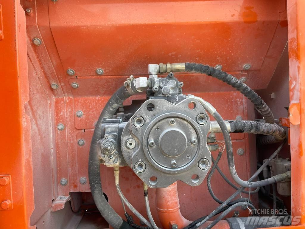 Doosan DX 260 حفارات زحافة