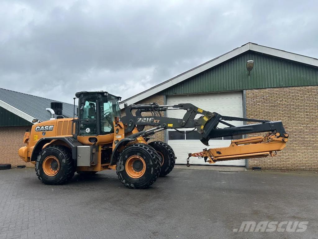 CASE 721F لوادر بعجل