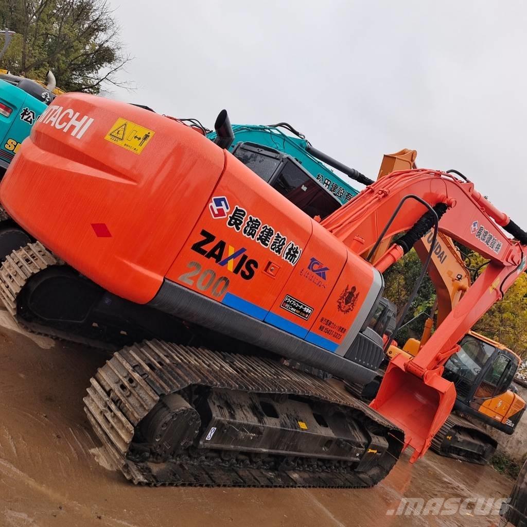 Hitachi Zaxis 200 -3G حفارات زحافة