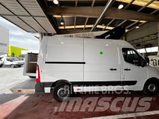 Renault MASTER 3 المنصات الهوائية المثبتة على شاحنة