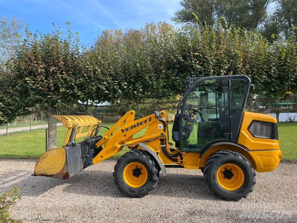 Venieri 1.63C Shovel لوادر صغيرة