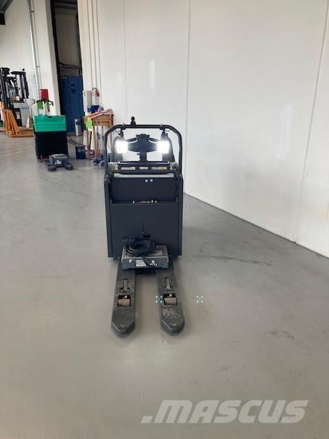 Atlet PLP 200 شاحنات مناولة ذاتية الدفع