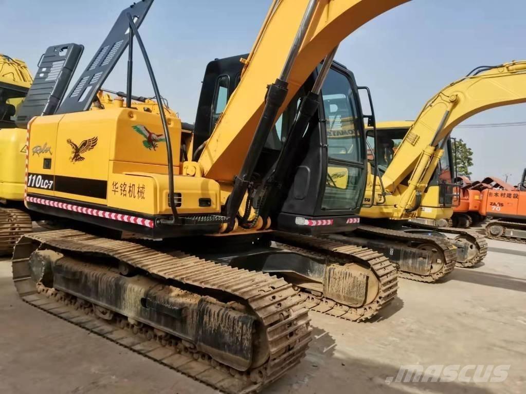 Hyundai 110-7 حفارات زحافة