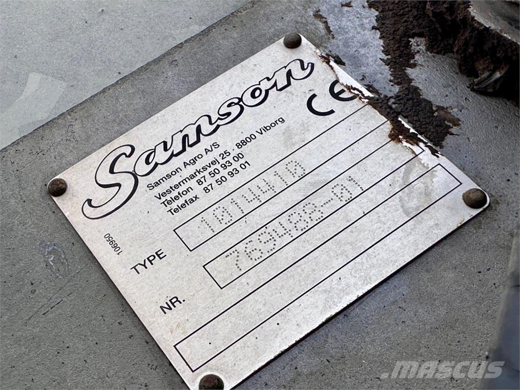 Samson PG 25 معدات توزيع السماد العضوي