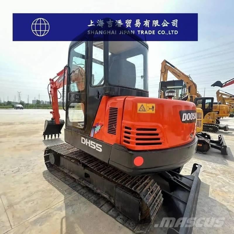 Doosan DH 55 حفارات صغيرة أقل من 7 طن (حفارات صغيرة)