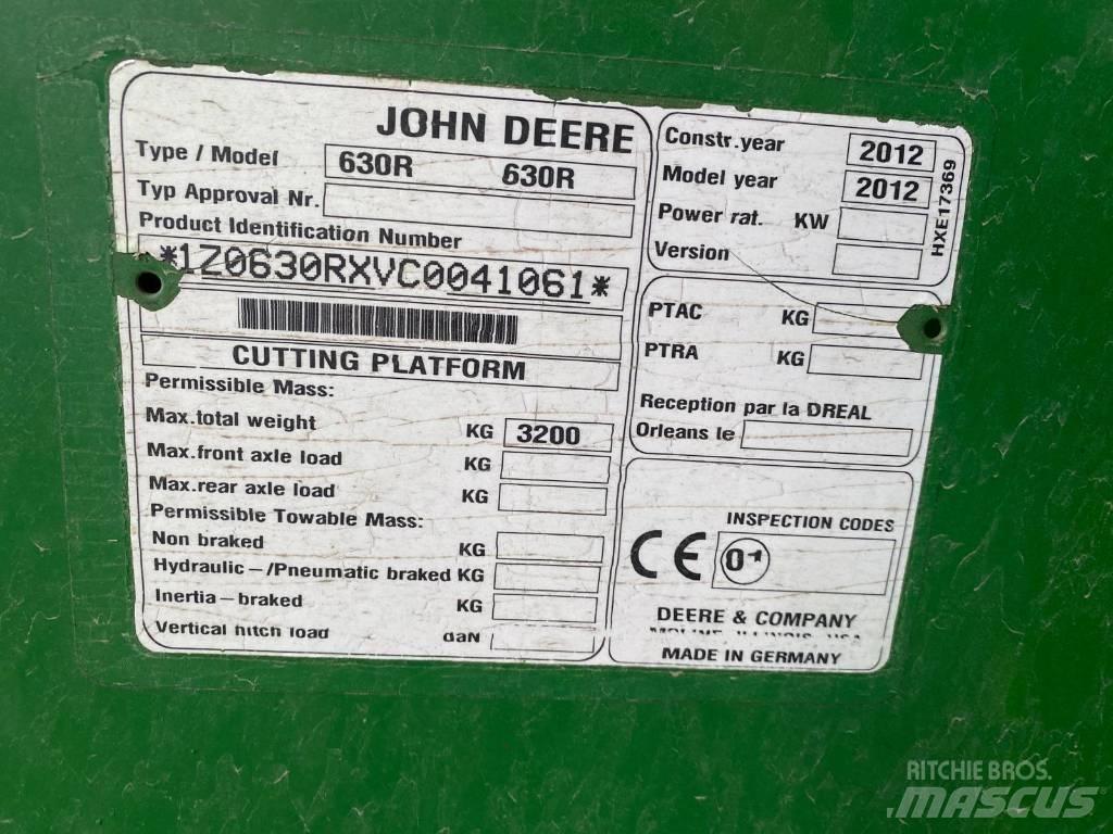 John Deere T 670 i حصادات