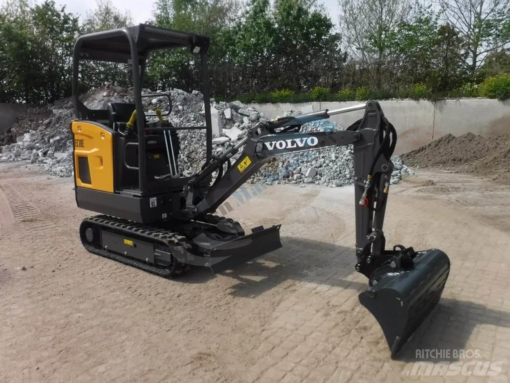 Volvo EC 18 e حفارات صغيرة أقل من 7 طن (حفارات صغيرة)
