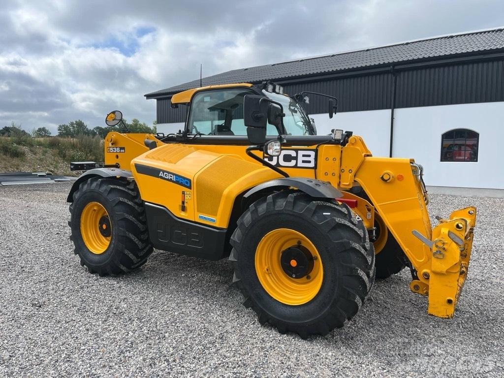 JCB 536-95 Agri Pro مناولات متداخلة