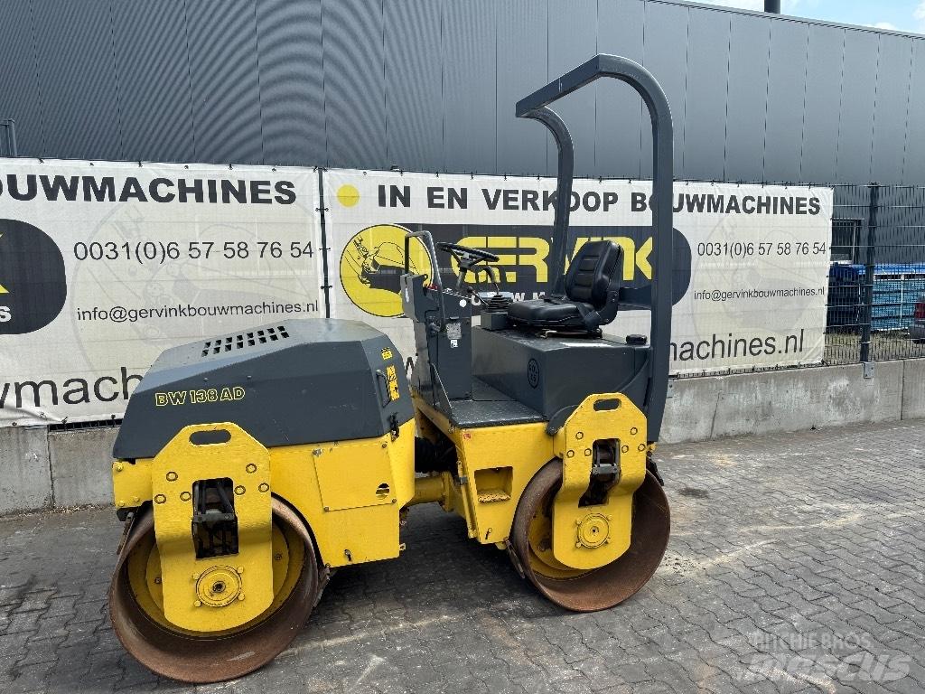 Bomag BW 138 AD مداحل ثنائية الاسطوانة