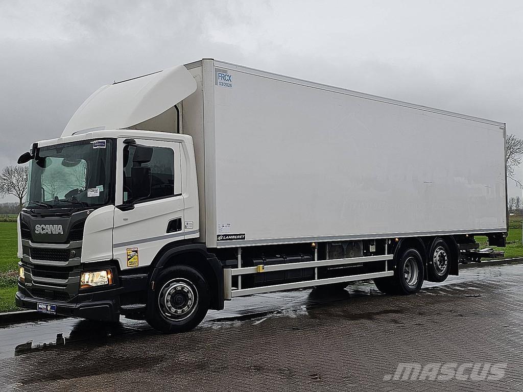 Scania P320 شاحنات بدرجة حرارة قابلة للضبط