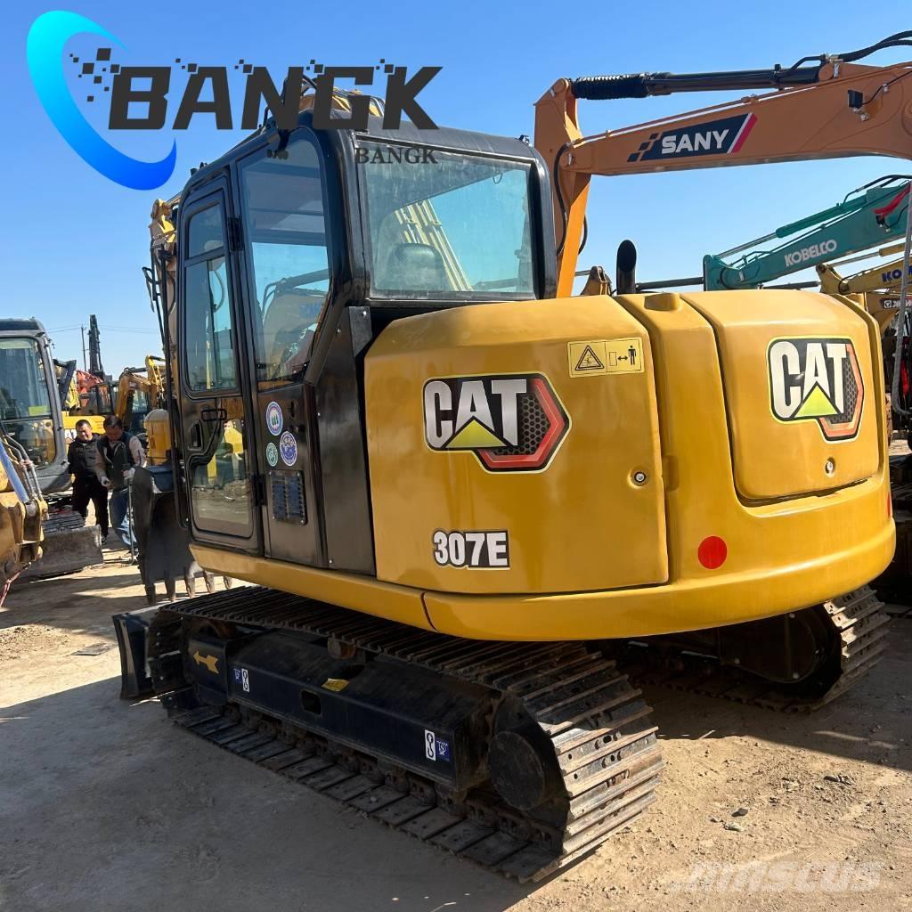 CAT 307e حفارات زحافة