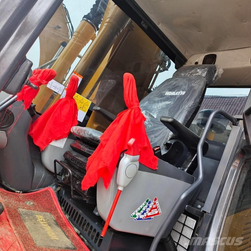 Komatsu PC 200-8N1 حفارات زحافة