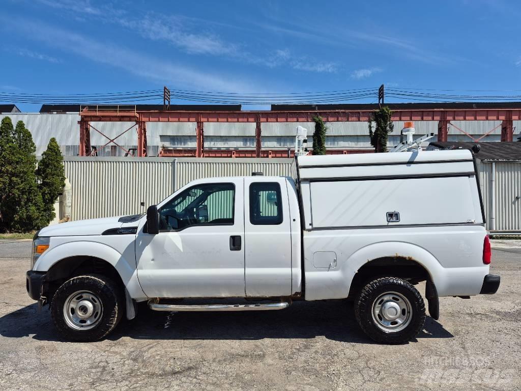 Ford F 250 شاحنات خفيفة/مفصلية الجوانب