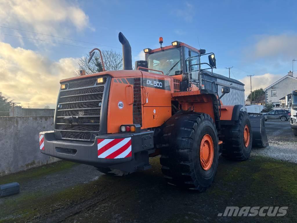 Doosan DL 500 لوادر بعجل