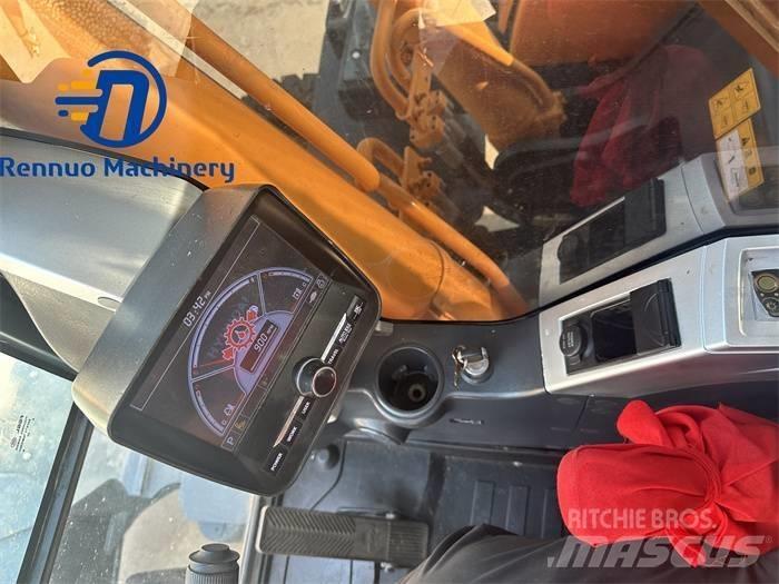 Hyundai 210W-9 حفارات بعجل