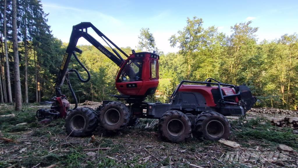 Komatsu 931 XC حصادات