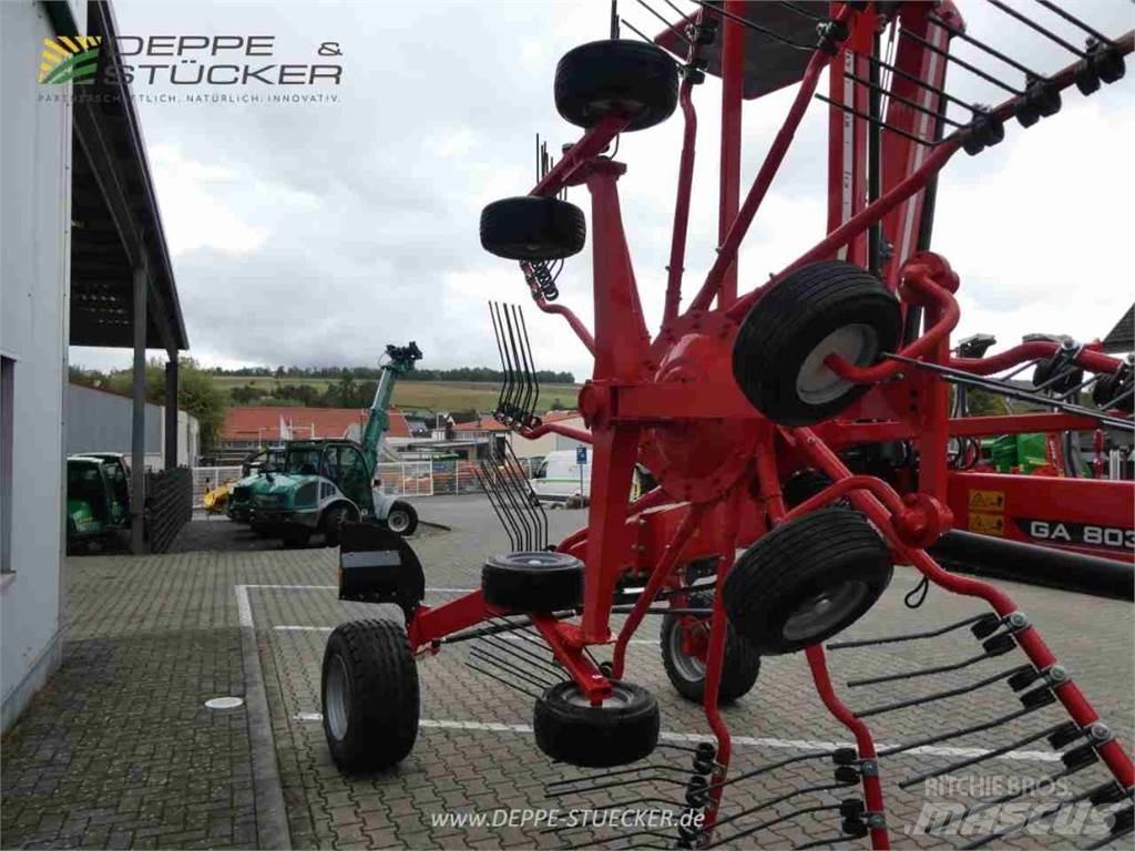 Kuhn GA 8030 معدات حصد