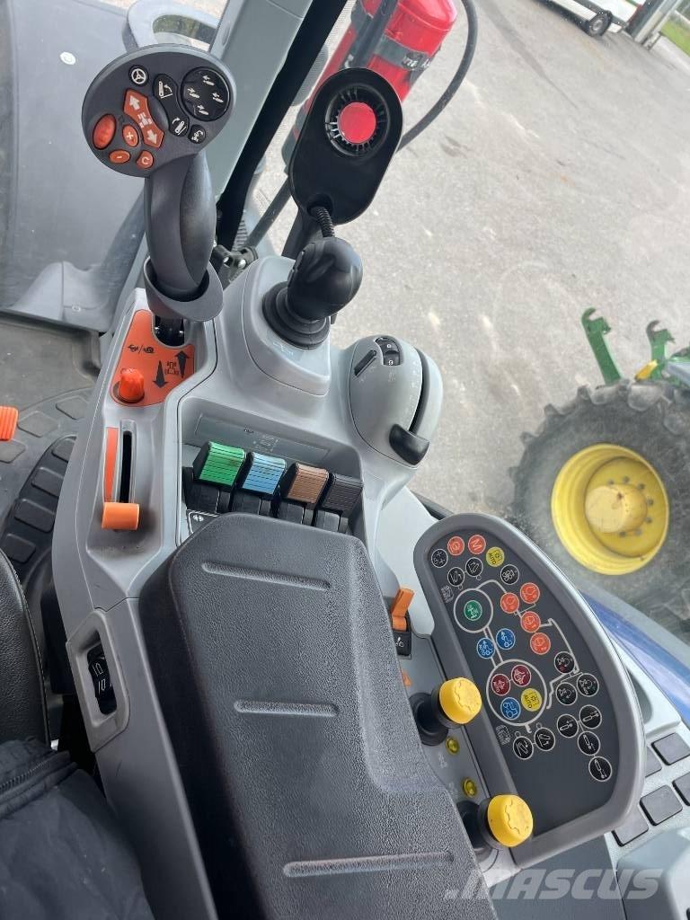 New Holland T 7.315 الجرارات