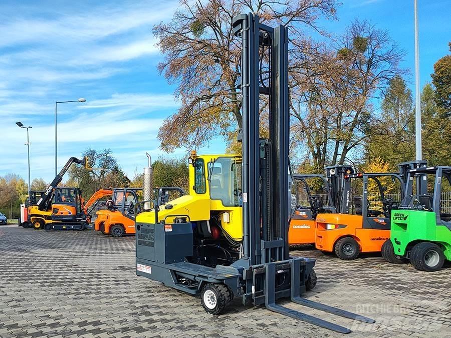 Combilift C4000 شاحنة المناولة رباعية الاتجاهات