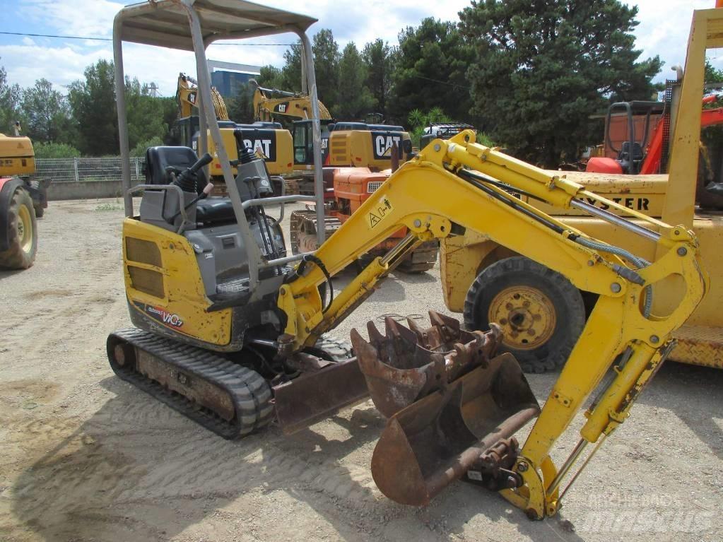 Yanmar Vio 17 حفارات صغيرة أقل من 7 طن (حفارات صغيرة)