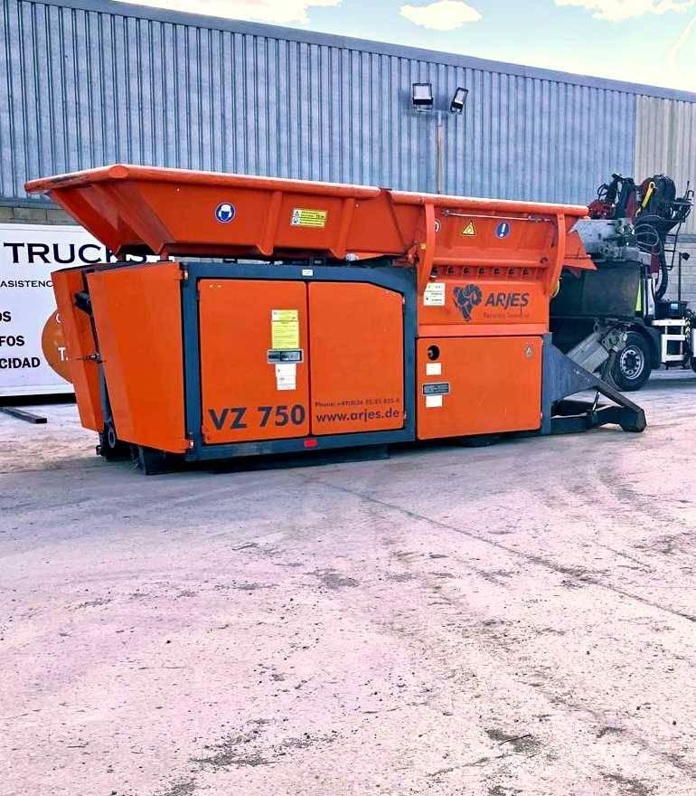 Arjes VZ 750 D ماكينات تقطيع أخشاب الحراجة