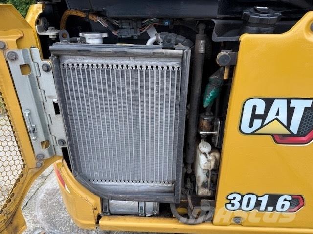 CAT 301.6 حفارات صغيرة أقل من 7 طن (حفارات صغيرة)