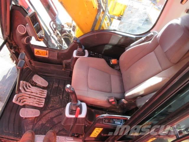JCB JS 131 LC+ Plus حفارات وسط 7 طن - 12 طن