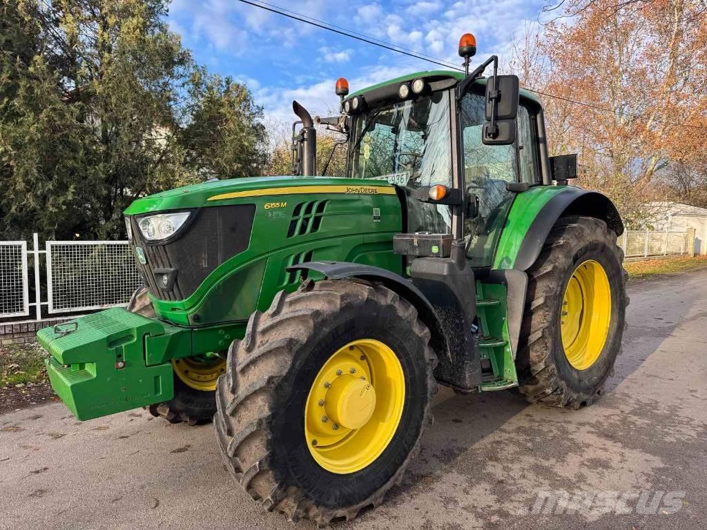John Deere 6155 M الجرارات