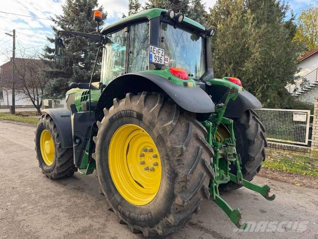 John Deere 6155 M الجرارات