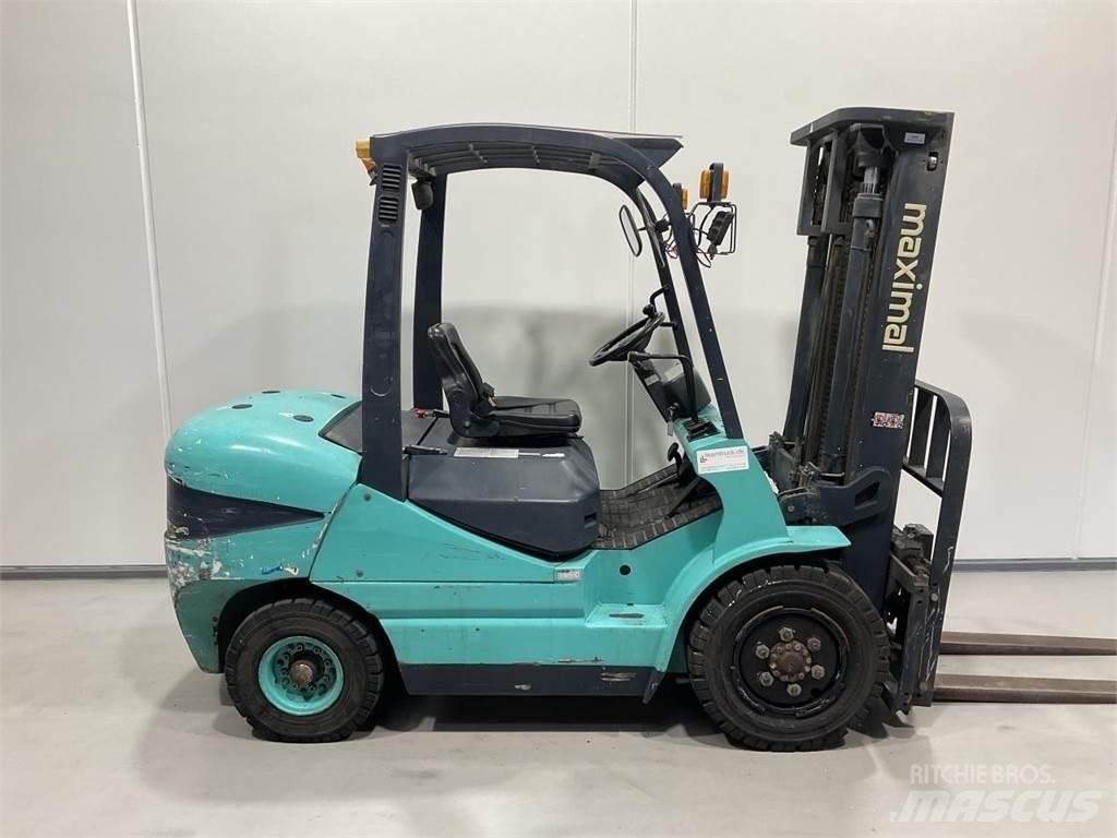 Maximal FD35T شاحنات الديزل