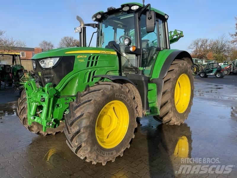 John Deere 6140M الجرارات