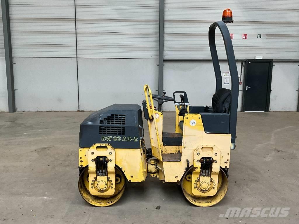 Bomag BW 80 AD-2 مداحل ثنائية الاسطوانة