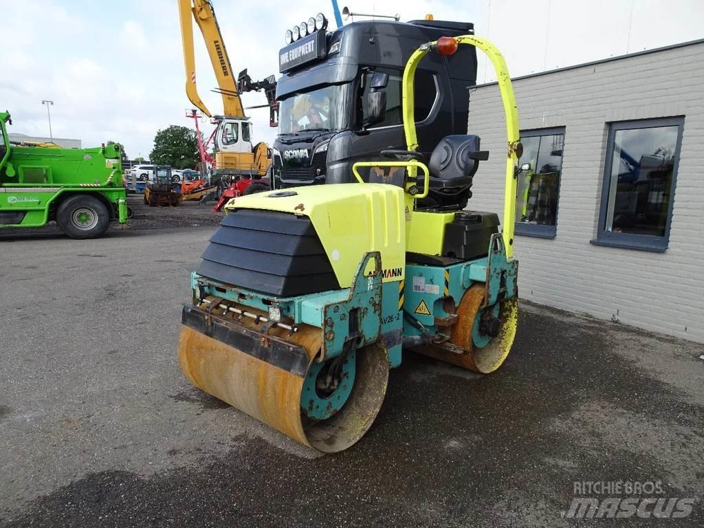 Ammann AV26-2 مداحل ثنائية الاسطوانة