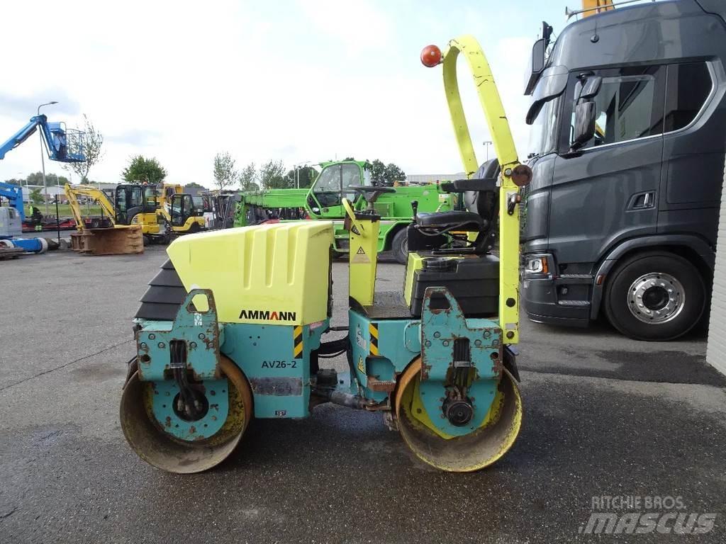 Ammann AV26-2 مداحل ثنائية الاسطوانة