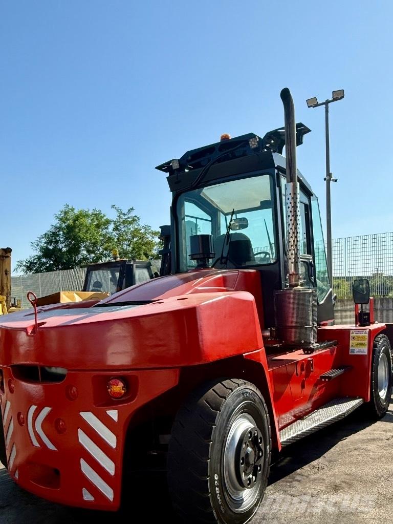 Kalmar DCE 150-12 شاحنات الديزل