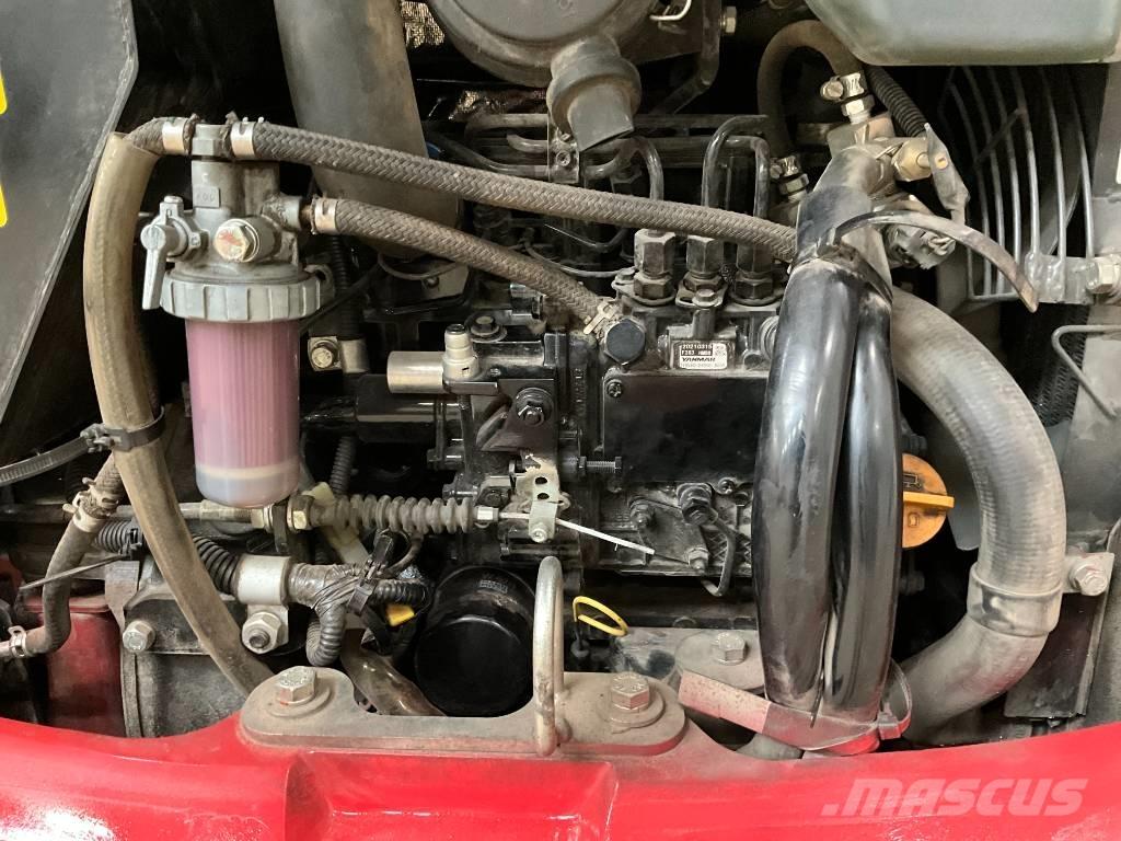 Takeuchi TB 216 حفارات صغيرة أقل من 7 طن (حفارات صغيرة)