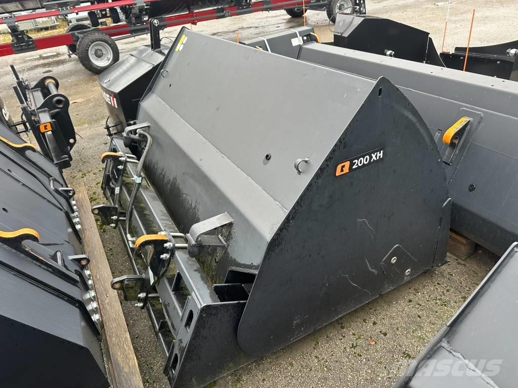 Quicke 200XH ملحقات أمامية للوادر