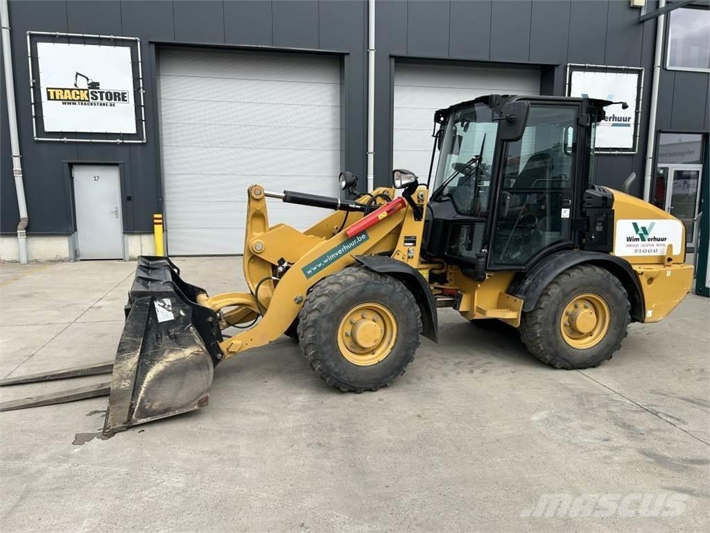 CAT 906M (8758) لوادر متعددة الأغراض