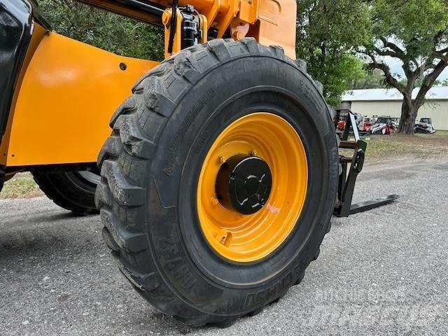 JCB 507-42 مناولات متداخلة