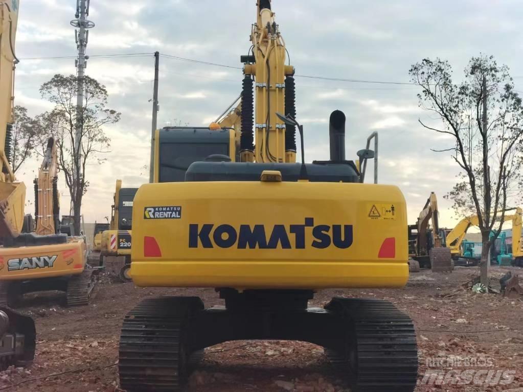 Komatsu PC 200-8 حفارات زحافة